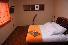 Отель 6 Suites Hotel  Богота